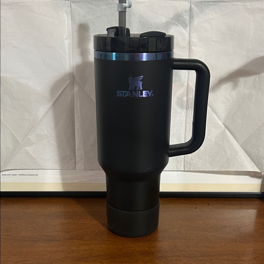 Stanley h2o 40oz Chroma cup with boot